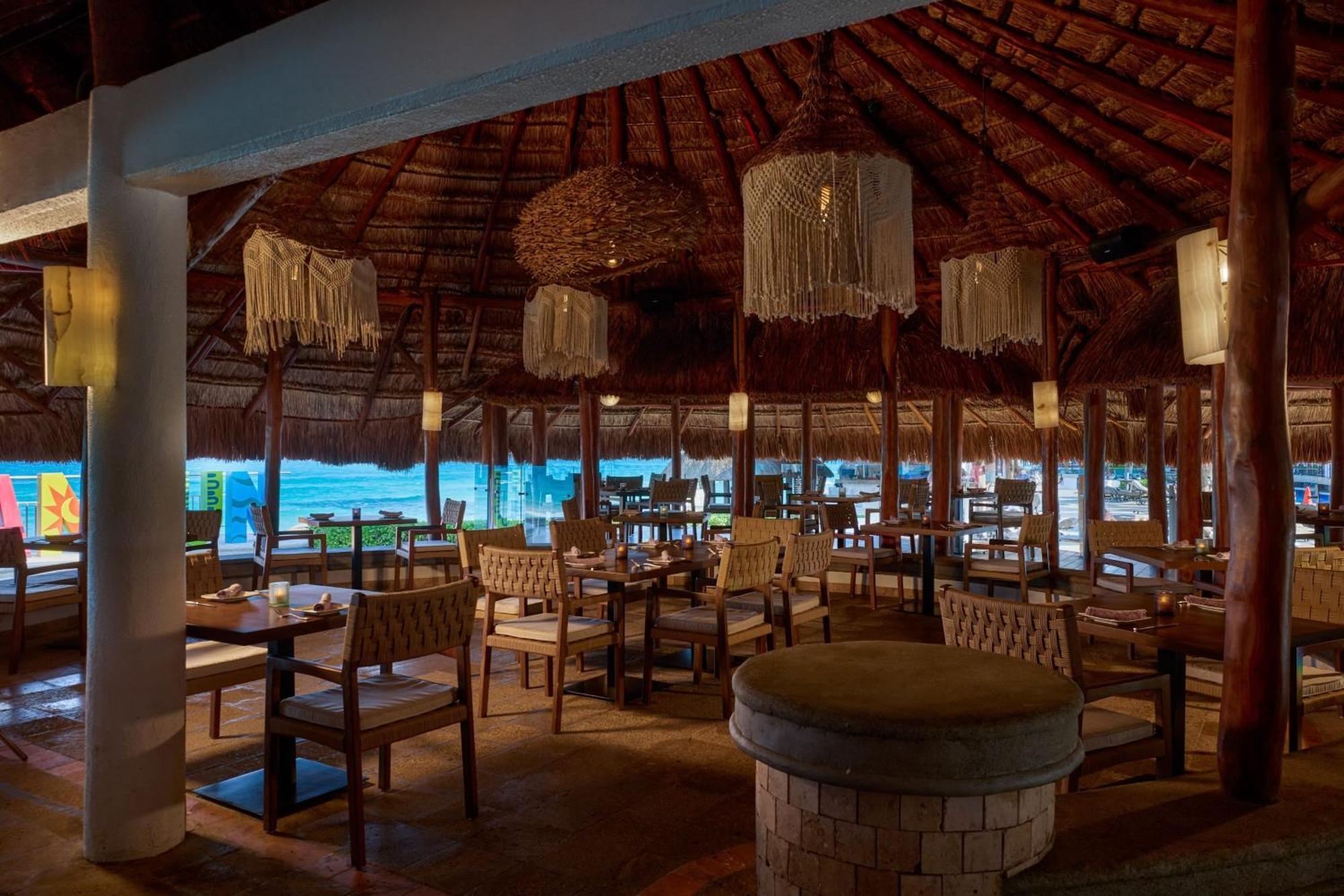Jw Marriott Cancun Resort & Spa Exterior photo