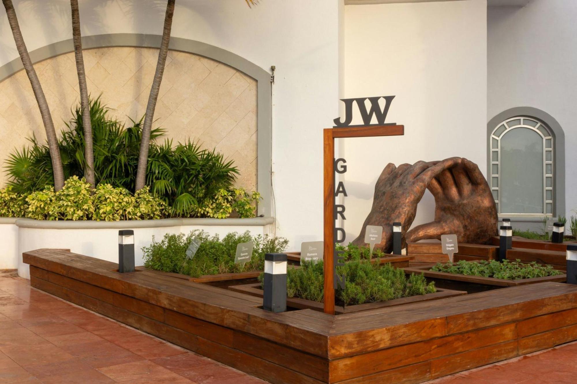 Jw Marriott Cancun Resort & Spa Exterior photo